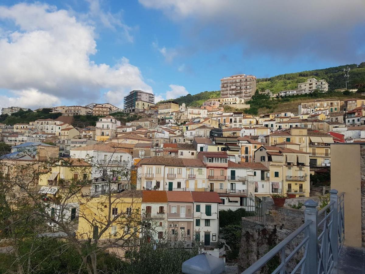B&B Il Vicolo Di Pizzo Buitenkant foto